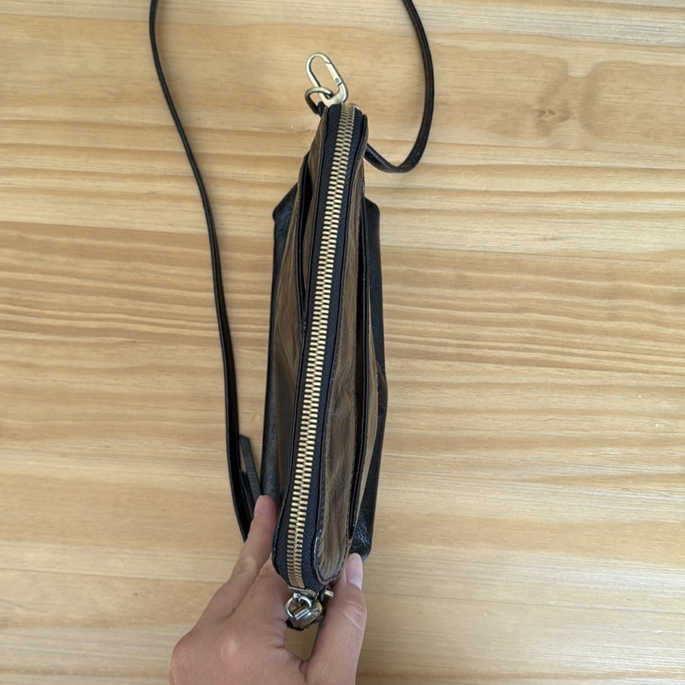 HOBO Black Genuine Leather Shoulder Bag - Picture 6 of 13